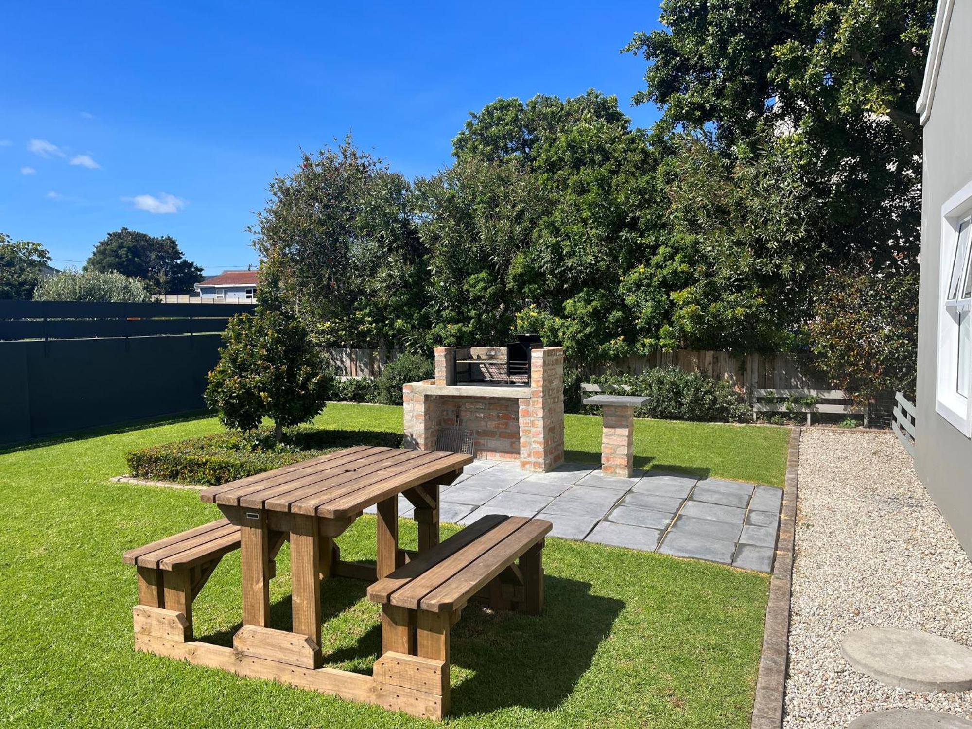 Serenity Self-Catering 2-Bed Unit Hermanus Exterior photo